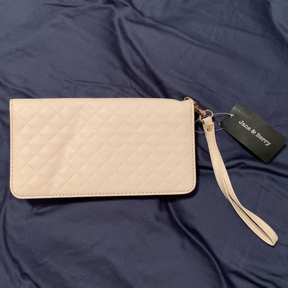 Jane & Berry Wristlet